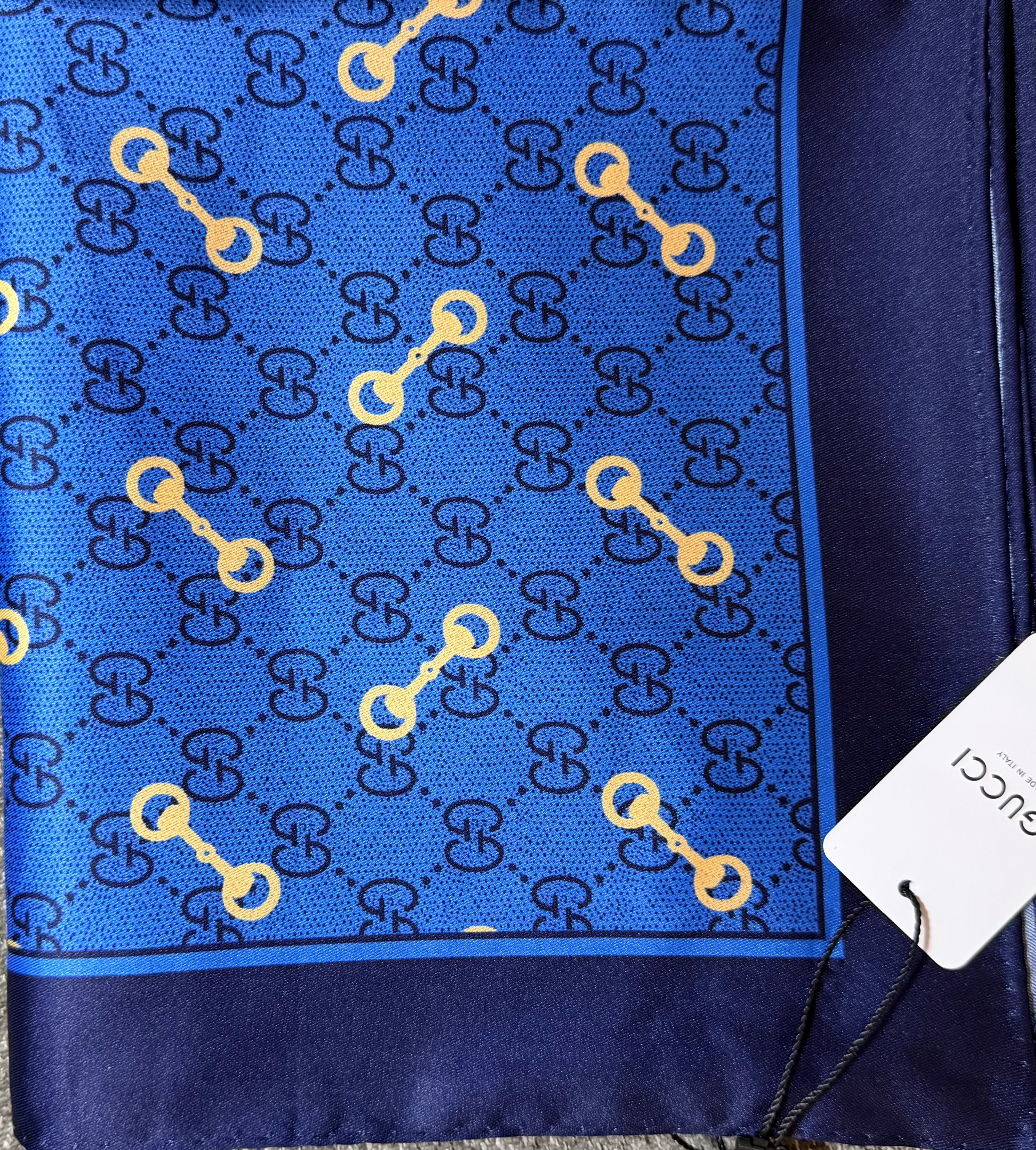 GUC. replica satin blue square